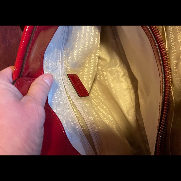 Kate Spade all leather patent bag - Picture 5 of 13